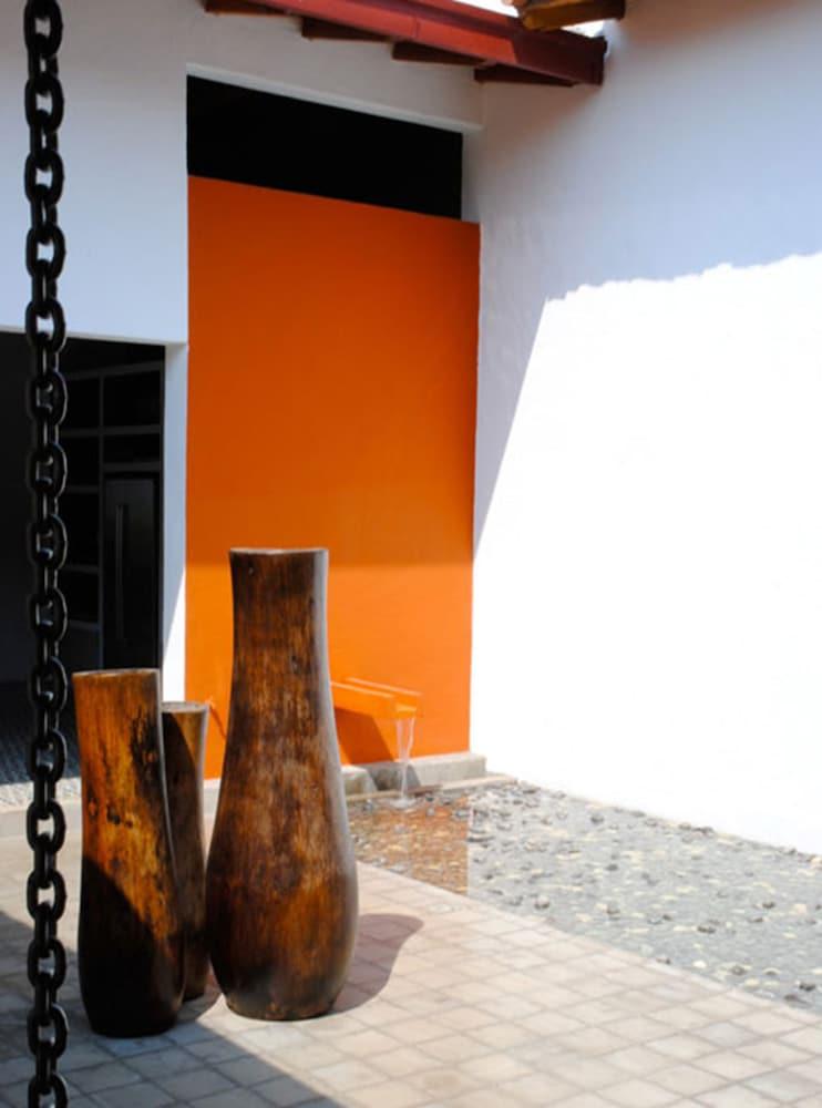 Los Patios Hotel غرناطة المظهر الخارجي الصورة